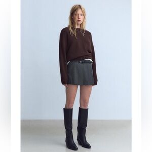 SALE❣️Ryu Gray Mini Skirt w/ Built in Shorts